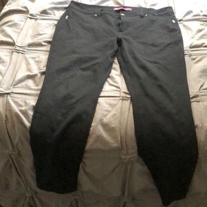 4 for $14 🌺 black leggings